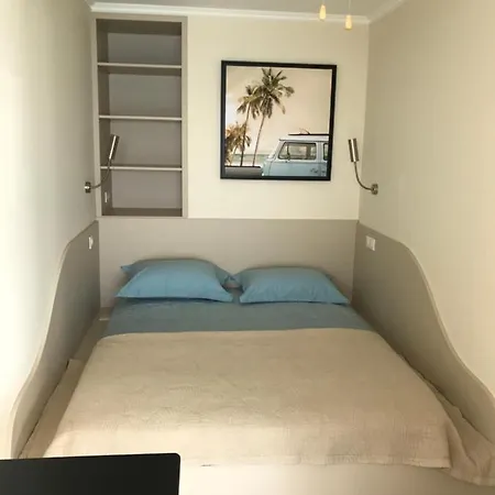 Apartment Rives D'or